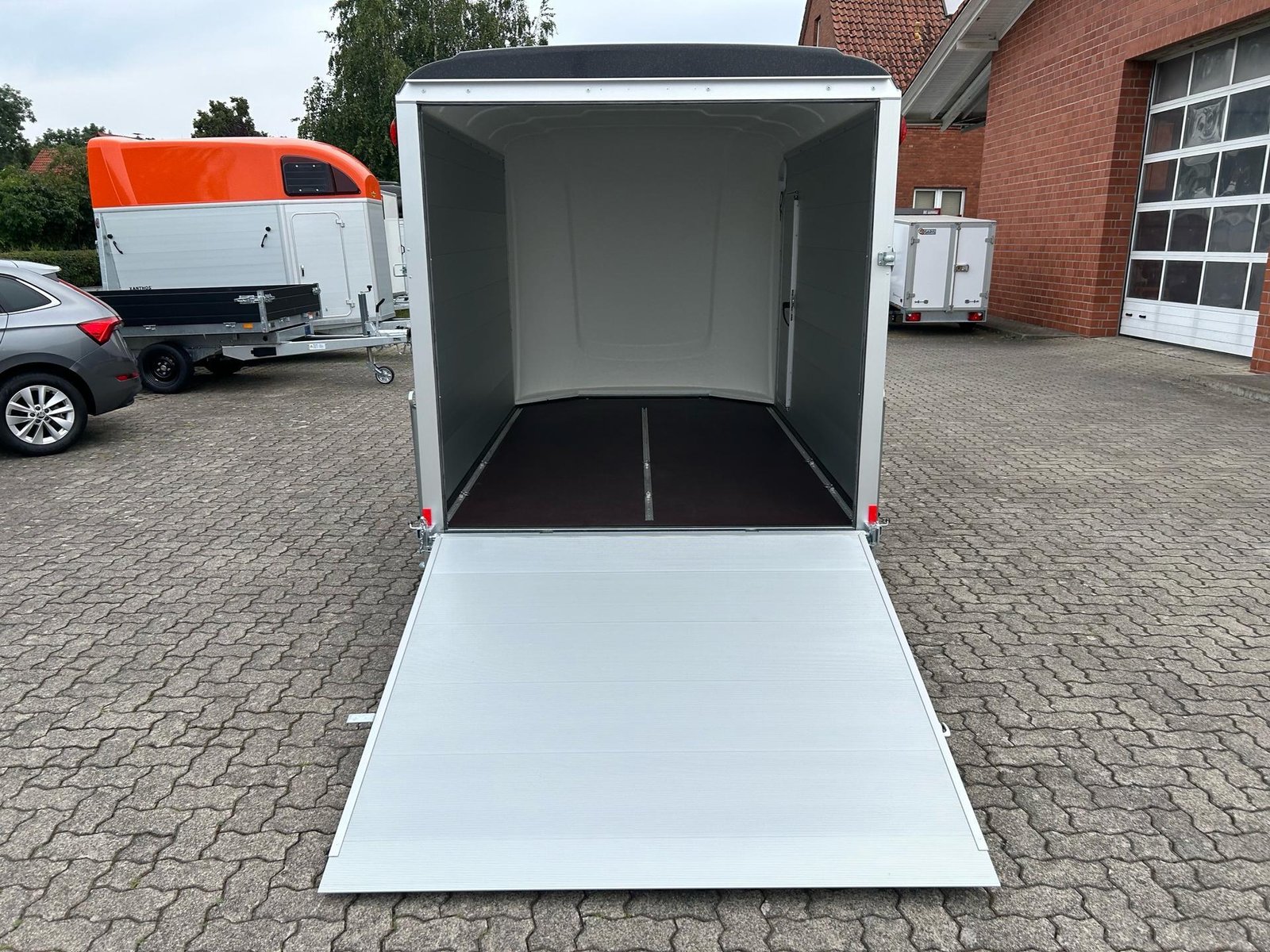 Humbaur HKPA 153217